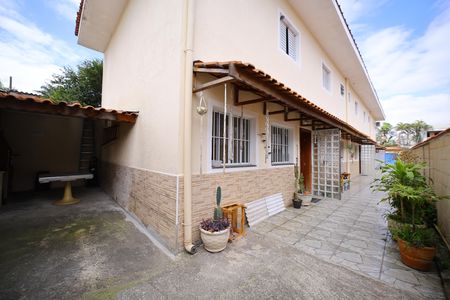 Casa de condomínio à venda com 75m², 2 quartos e 1 vagaÁrea comum