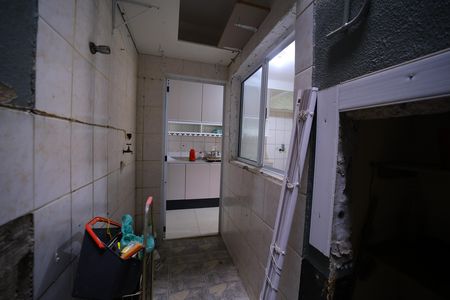 Casa de condomínio à venda com 75m², 2 quartos e 1 vagaÁrea de Serviço