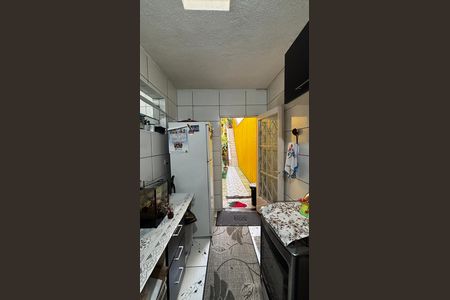 Casa à venda com 138m², 3 quartos e 2 vagas Casa à venda com 138m², 3 quartos e 2 vagasCozinha
