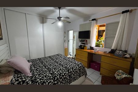 Casa à venda com 138m², 3 quartos e 2 vagas Casa à venda com 138m², 3 quartos e 2 vagasSuite
