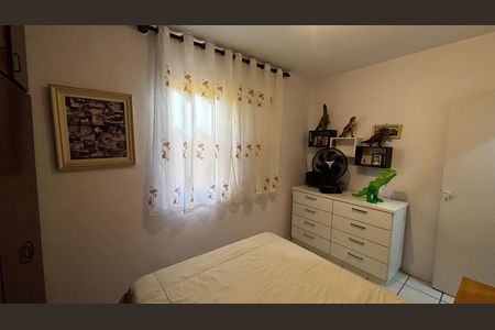 Casa à venda com 138m², 3 quartos e 2 vagas Casa à venda com 138m², 3 quartos e 2 vagasQuarto 2
