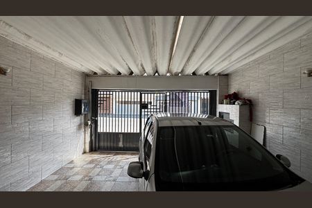 Casa à venda com 138m², 3 quartos e 2 vagas Casa à venda com 138m², 3 quartos e 2 vagasGaragem