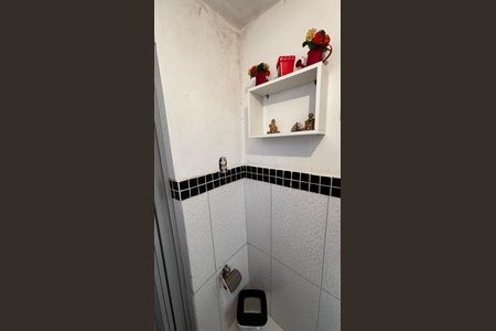Casa à venda com 138m², 3 quartos e 2 vagas Casa à venda com 138m², 3 quartos e 2 vagasÁrea de Serviço - Banheiro