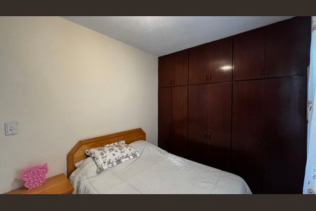 Casa à venda com 138m², 3 quartos e 2 vagas Casa à venda com 138m², 3 quartos e 2 vagasQuarto 2