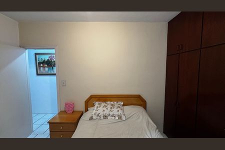 Casa à venda com 138m², 3 quartos e 2 vagas Casa à venda com 138m², 3 quartos e 2 vagasQuarto 2