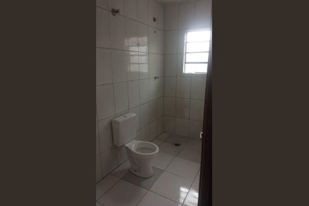 Banheiro de casa à venda com 5 quartos, 185m² em São Domingos, São Paulo