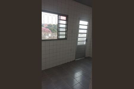 Casa à venda com 185m², 5 quartos e 2 vagas Casa à venda com 185m², 5 quartos e 2 vagasCozinha