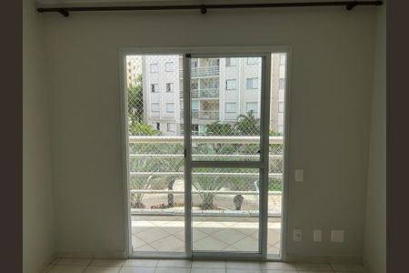 Sala de apartamento para alugar com 3 quartos, 72m² em Cidade São Francisco, São Paulo