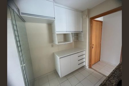 Apartamento para alugar com 72m², 3 quartos e 2 vagasCozinha