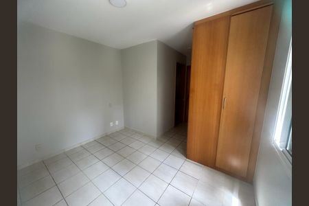 Apartamento para alugar com 72m², 3 quartos e 2 vagasQuarto 3