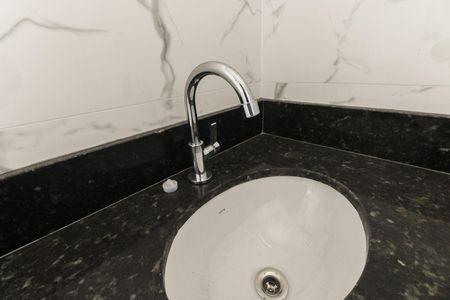 Apartamento à venda com 47m², 2 quartos e 1 vaga Apartamento à venda com 47m², 2 quartos e 1 vagaBanheiro Suíte