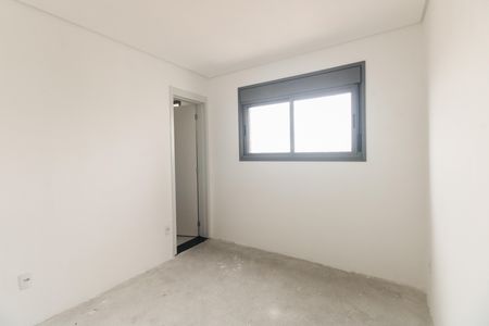 Apartamento à venda com 47m², 2 quartos e 1 vaga Apartamento à venda com 47m², 2 quartos e 1 vagaSuíte