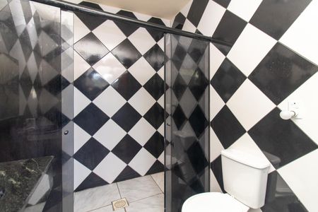 Casa para alugar com 26m², 1 quarto e 1 vaga Casa para alugar com 26m², 1 quarto e 1 vagaBanheiro