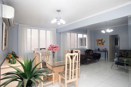 Sala de apartamento à venda com 3 quartos, 131m² em Santana, Porto Alegre