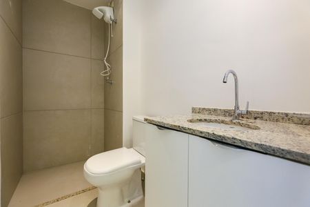 Banheiro de apartamento à venda com 2 quartos, 37m² em Vila Andrade, São Paulo