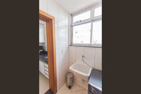 Apartamento à venda com 93m², 3 quartos e 2 vagas Apartamento à venda com 93m², 3 quartos e 2 vagasÁrea de Serviço
