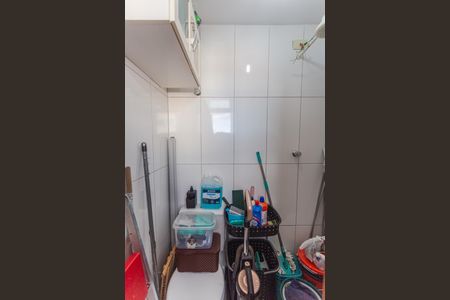 Apartamento à venda com 93m², 3 quartos e 2 vagas Apartamento à venda com 93m², 3 quartos e 2 vagasBanheiro de serviço