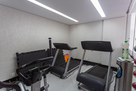 Apartamento à venda com 93m², 3 quartos e 2 vagas Apartamento à venda com 93m², 3 quartos e 2 vagasÁrea comum - Academia
