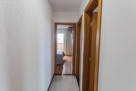 Apartamento à venda com 93m², 3 quartos e 2 vagas Apartamento à venda com 93m², 3 quartos e 2 vagasCorredor