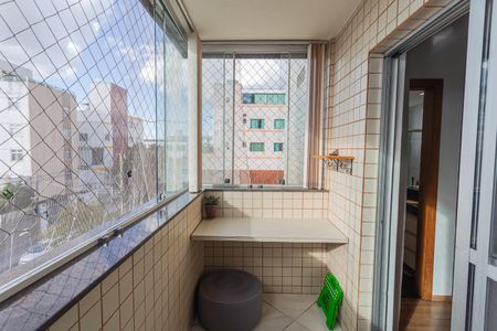 Apartamento à venda com 93m², 3 quartos e 2 vagas Apartamento à venda com 93m², 3 quartos e 2 vagasVaranda da Suíte
