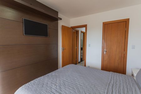 Apartamento à venda com 93m², 3 quartos e 2 vagas Apartamento à venda com 93m², 3 quartos e 2 vagasSuíte