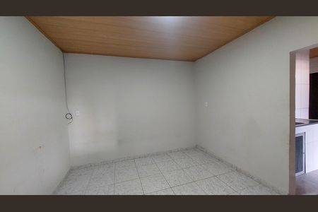 Casa para alugar com 90m², 2 quartos e sem vaga Casa para alugar com 90m², 2 quartos e sem vagaSala