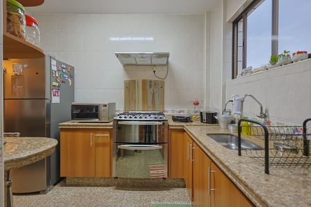 Apartamento à venda com 4 quartos, 138m² em União, Belo Horizonte