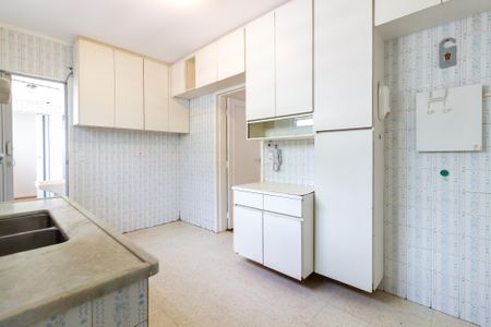 Apartamento à venda com 86m², 2 quartos e 1 vaga Apartamento à venda com 86m², 2 quartos e 1 vagaCozinha