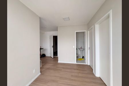 Sala de apartamento para alugar com 2 quartos, 39m² em Jardim das Gracas, São Paulo