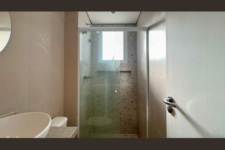Apartamento para alugar com 60m², 2 quartos e 1 vaga Apartamento para alugar com 60m², 2 quartos e 1 vagaBanheiro