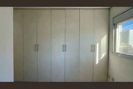 Apartamento para alugar com 60m², 2 quartos e 1 vaga Apartamento para alugar com 60m², 2 quartos e 1 vagaSuite