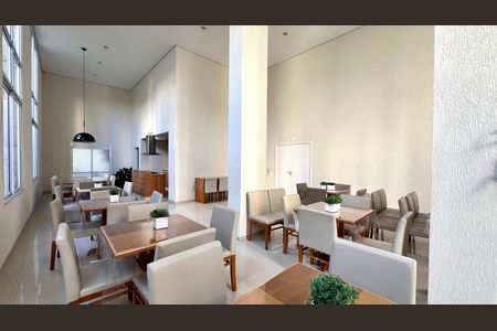 Apartamento para alugar com 60m², 2 quartos e 1 vaga Apartamento para alugar com 60m², 2 quartos e 1 vagaSalão de Festas