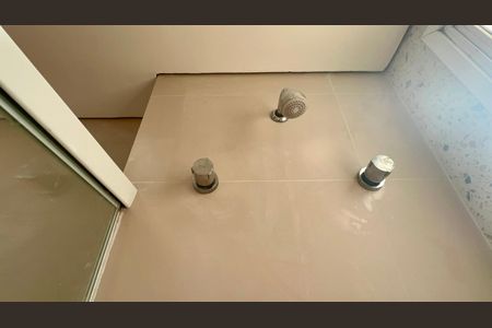 Apartamento para alugar com 60m², 2 quartos e 1 vaga Apartamento para alugar com 60m², 2 quartos e 1 vagaBanheiro