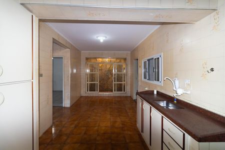Casa à venda com 204m², 4 quartos e 2 vagas Casa à venda com 204m², 4 quartos e 2 vagasCozinha