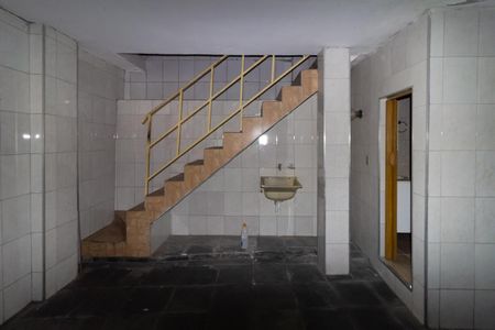 Casa à venda com 204m², 4 quartos e 2 vagas Casa à venda com 204m², 4 quartos e 2 vagasÁrea de Serviço