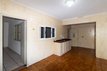 Casa à venda com 204m², 4 quartos e 2 vagas Casa à venda com 204m², 4 quartos e 2 vagasCozinha
