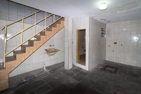 Casa à venda com 204m², 4 quartos e 2 vagas Casa à venda com 204m², 4 quartos e 2 vagasÁrea de Serviço