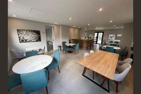 Apartamento para alugar com 42m², 2 quartos e 1 vaga Apartamento para alugar com 42m², 2 quartos e 1 vagaSalão de Festas