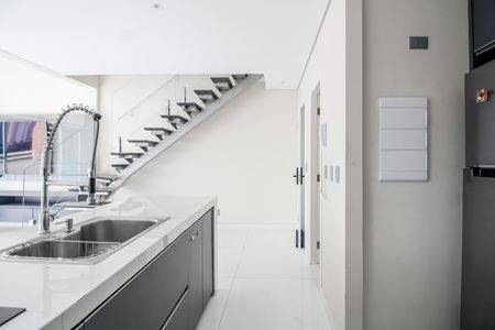 Cozinha de apartamento à venda com 1 quarto, 110m² em Vila Regente Feijó, São Paulo