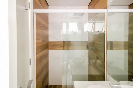 Banheiro 2 de apartamento à venda com 1 quarto, 110m² em Vila Regente Feijó, São Paulo