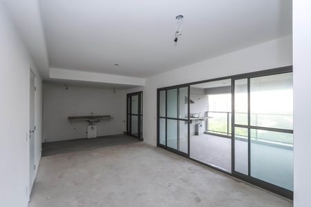 Sala de apartamento à venda com 3 quartos, 136m² em Chácara Klabin, São Paulo