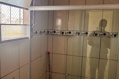 Casa à venda com 300m², 3 quartos e 2 vagas Casa à venda com 300m², 3 quartos e 2 vagasBanheiro