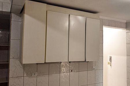 Casa à venda com 300m², 3 quartos e 2 vagas Casa à venda com 300m², 3 quartos e 2 vagasCozinha