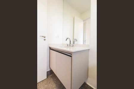 Apartamento para alugar com 78m², 2 quartos e 2 vagas Apartamento para alugar com 78m², 2 quartos e 2 vagasBanheiro da Suíte
