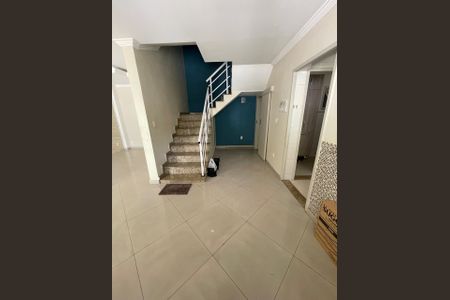 Casa à venda com 150m², 3 quartos e 4 vagasSala