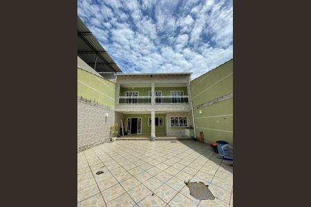 Casa à venda com 150m², 3 quartos e 4 vagasÁrea externa