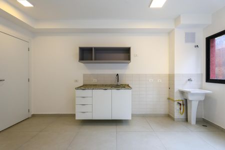 Cozinha de apartamento para alugar com 1 quarto, 37m² em Vila Andrade, São Paulo
