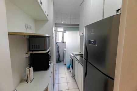 Apartamento à venda com 46m², 2 quartos e 1 vagaCozinha - Armários