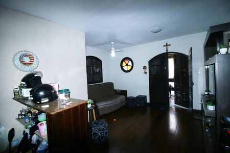 Casa para alugar com 250m², 3 quartos e 1 vagaSala