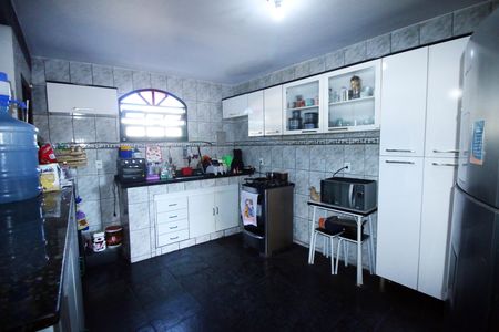 Casa para alugar com 250m², 3 quartos e 1 vagaCozinha